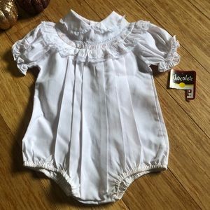 New with tags baby girl vintage lace bodysuit